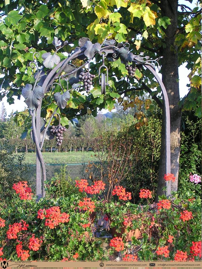 04 fucina artistica matteazzi   arco pozzo ferro battuto