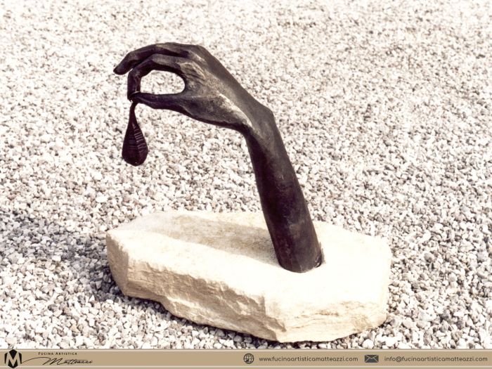 11 fucina artistica matteazzi  arte sacra   scultura celebrativa per i donatori del sangue   ferro battuto