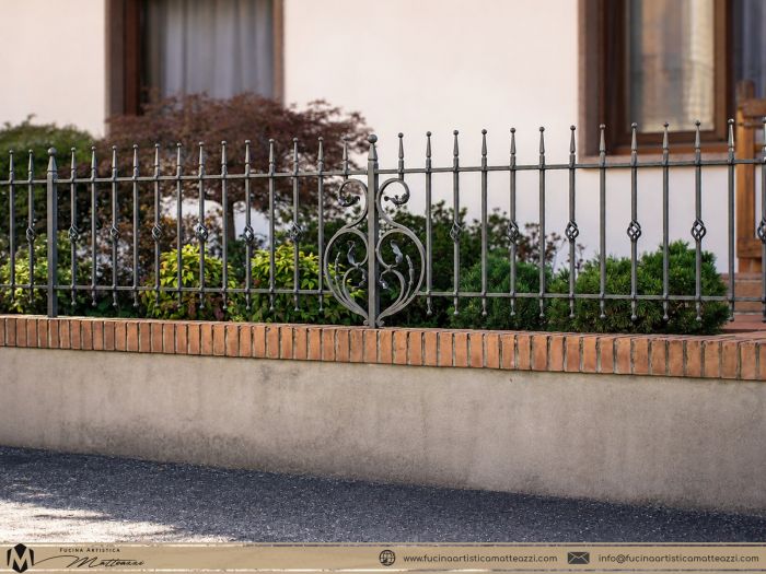 09 fucina artistica matteazzi   recinzioni ferro battuto